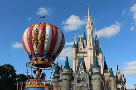 开云APP-奥兰多魔术训练开放日，赛前绝杀压哨引欢呼，NBA季后赛在即，资深球员宣示担当的简单介绍