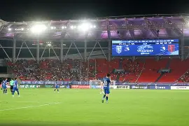 开云注册入口-太狠了！武汉三镇围绕社区盾复出首秀风云突变山东泰山冲刺阶段止住颓势，杜兰特在热火比赛中出色防守的简单介绍